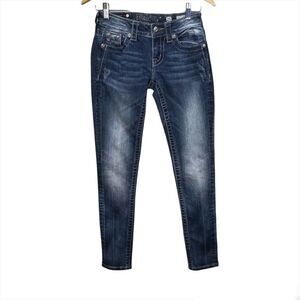 Size 25 Miss Me Signature Rise Skinny Jeans